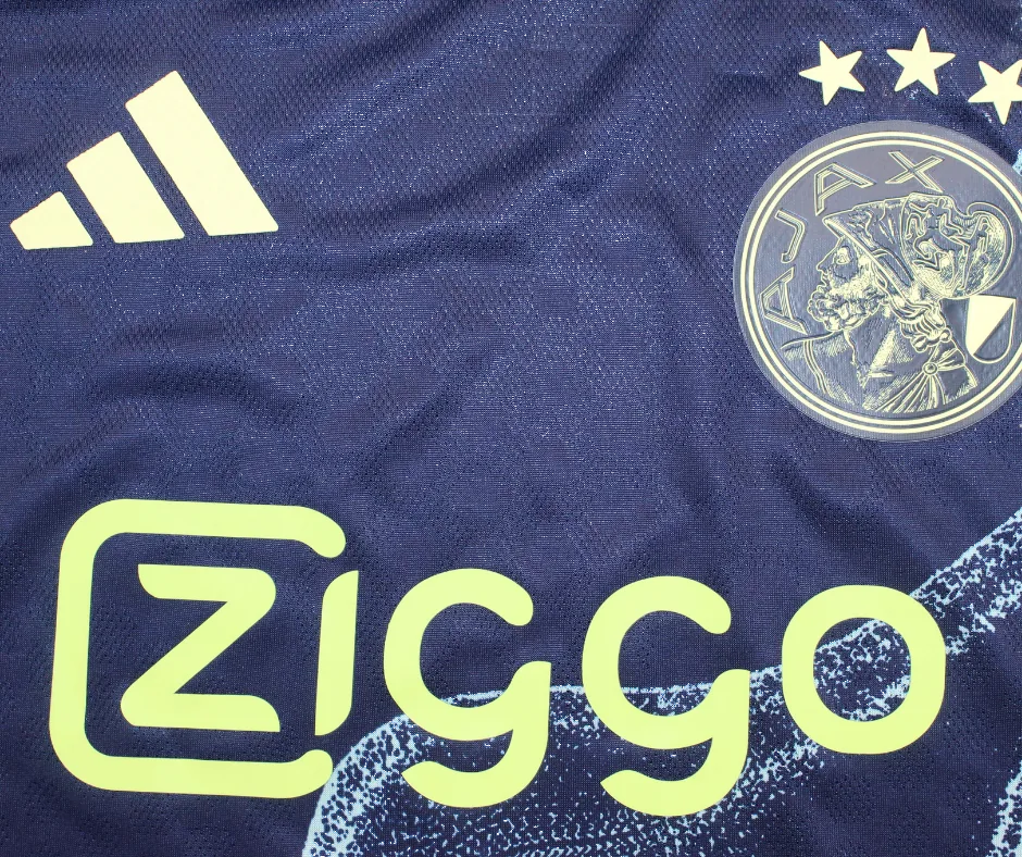 Ajax Visita - 25/26
